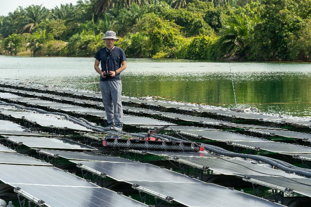 Malaysia 10.25 MW floating solar cleaning - image 1