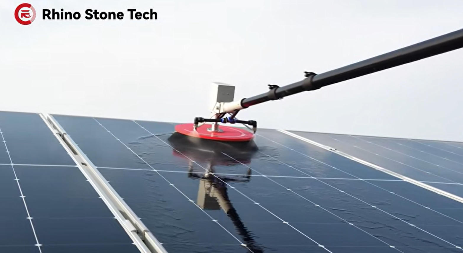 RHINOSTAR·EH1 single disc brush cleaning solar panels